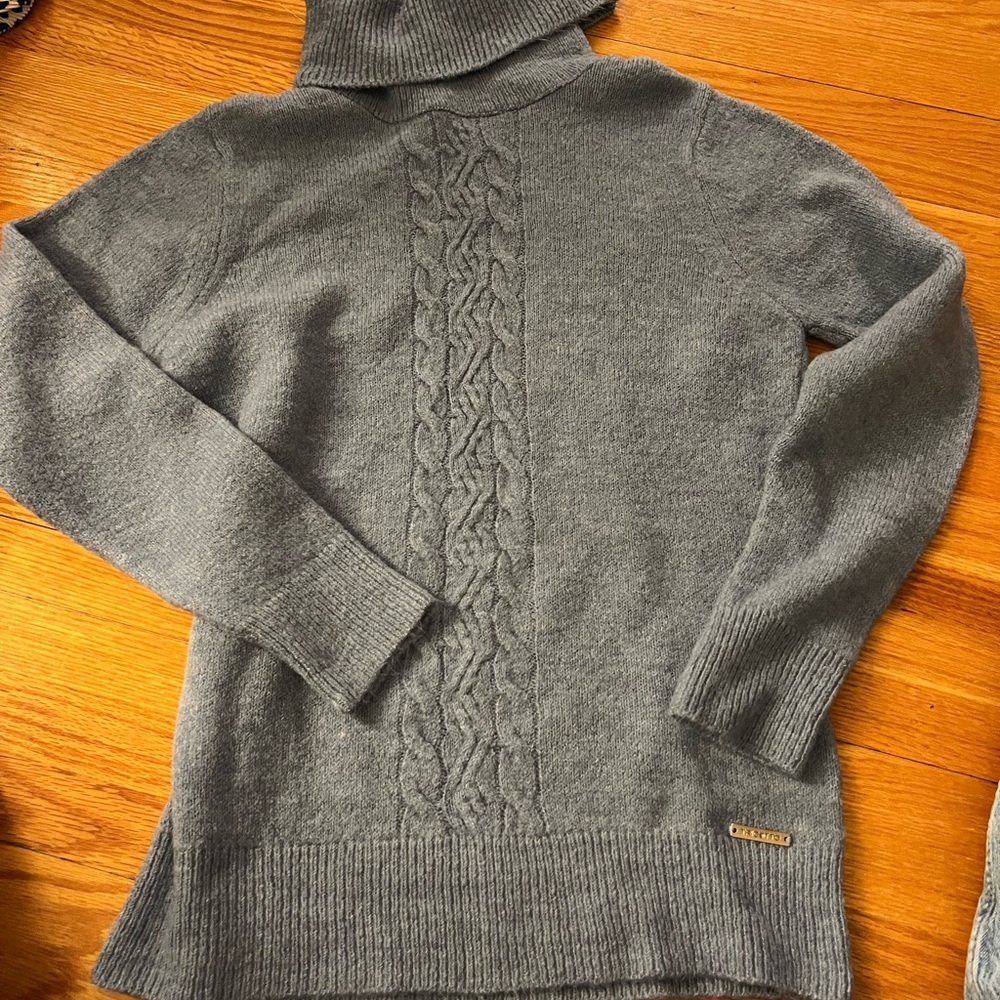 Tricotto Gray Long Sleeve Tee